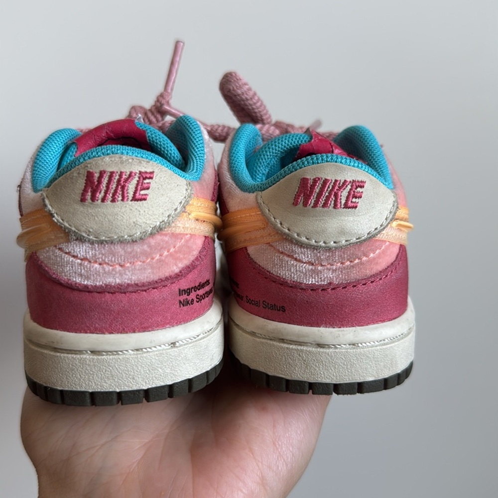 Social Status x Dunk Low TD 'Strawberry Milk' - Picture 7 of 11